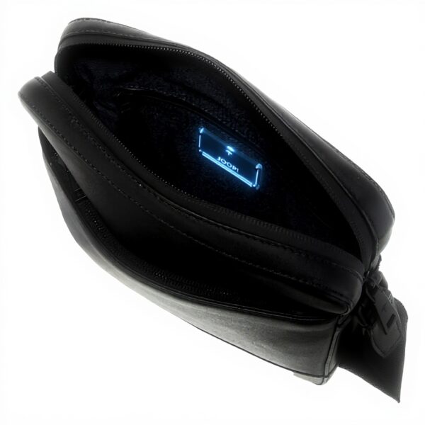 Borsa a spalla Joop Manciano Remus XS Nero design elegante